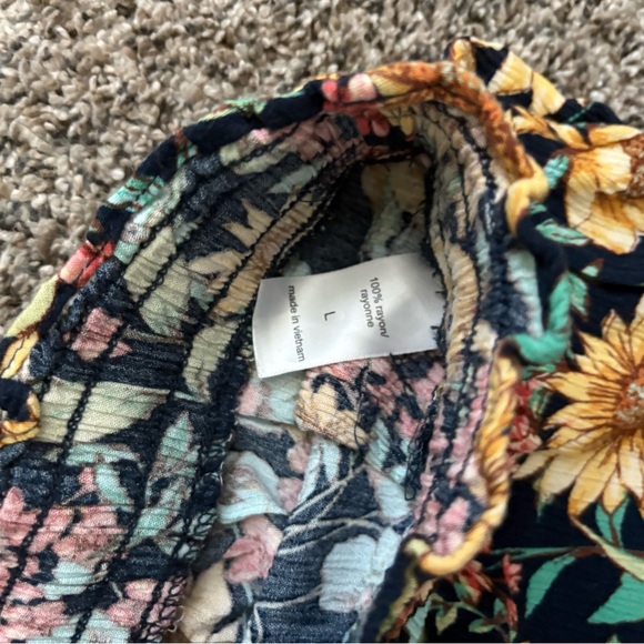 Floral Women's Shorts Set of 2 - Picture 3 of 7